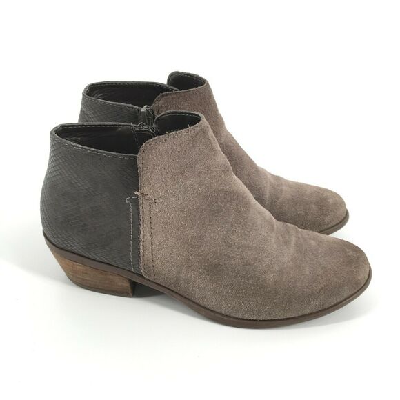 BASS Nina Suede Ankle Boots 6 Light Brown Gray Zipper Low Heel Leather Booties - Picture 1 of 9